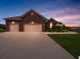 517 Concord Grape Way, Vine Grove, KY 40175