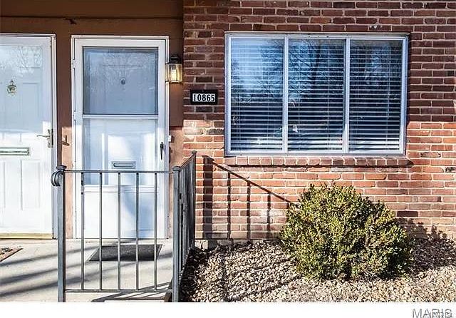 1st image of 10865 Carroll Wood Way