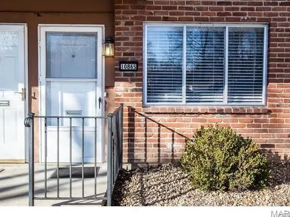 10865 Carroll Wood Way, Saint Louis, MO 63128