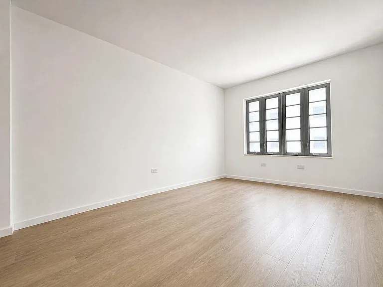 901 Collins Ave #209 — Photo 11