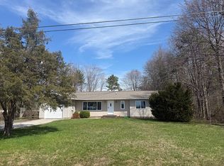 5694 S Quarterline Rd, Muskegon, MI 49444