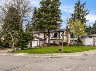 12842 NE 135th St, Kirkland, WA