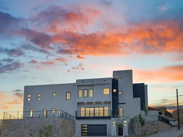 2bed/2.5bath Modern Townhomes!