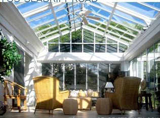 165 Seadrift Rd, Stinson Beach, CA 94970