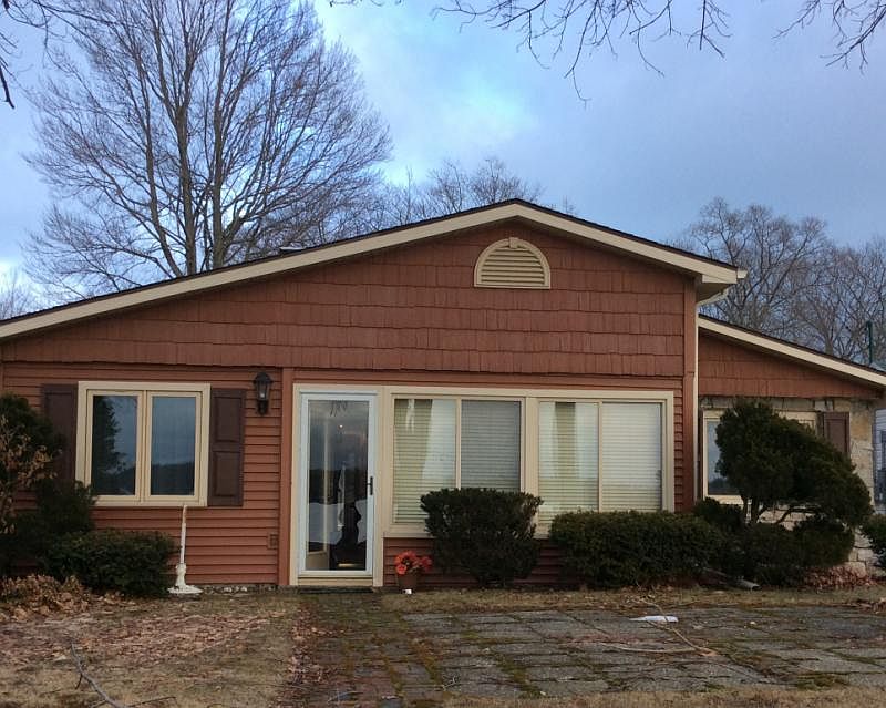 1st image of 4390 E Cedar Lake Dr