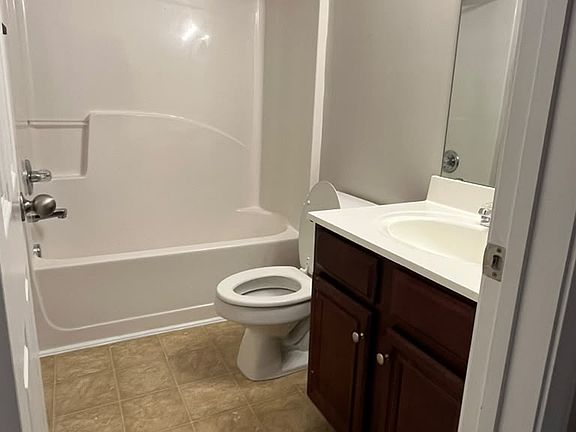 5th image of 111 Granite Way #111