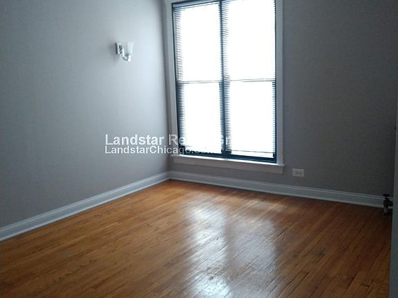 4th image of 6376 N Hermitage Ave #2