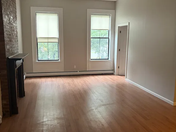 52 Buckingham St, Hartford, CT