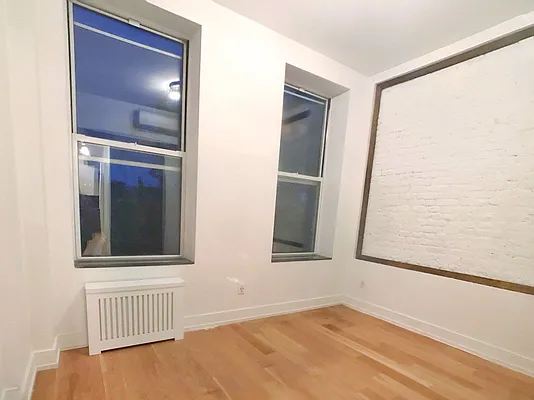 Rented by Bohemia Realty Group | media 19