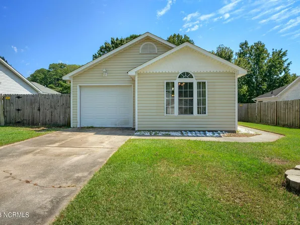 134 Luke Court, New Bern, NC 28560