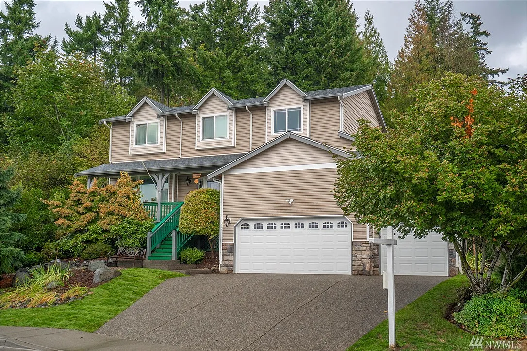 11315 174th Avenue Ct E photo 1