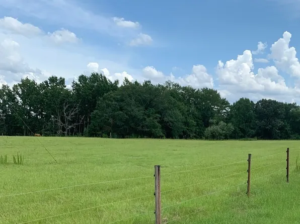 5188 Lobelia Road, Vass, NC 28394