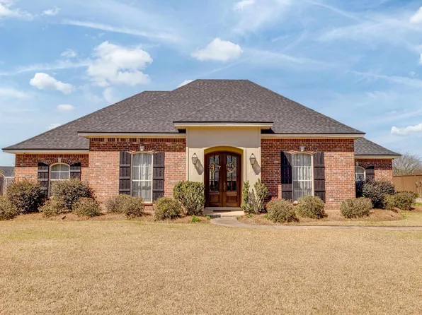 134 E Shore Rd, Monroe, LA 71203