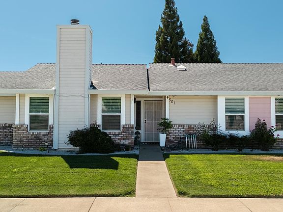 5th image of 4501 Fallbrook Pl