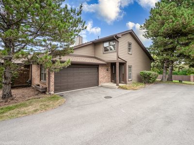 11 Indian Trail Dr, Westmont, IL, 60559