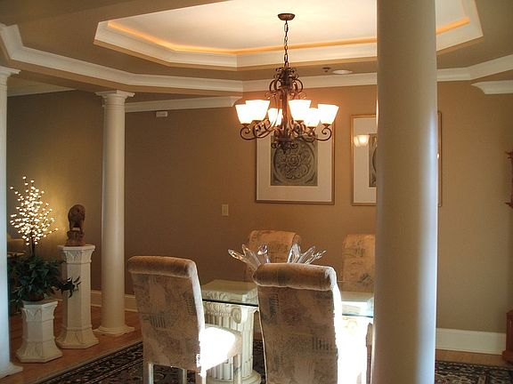 Formal Dining Area 