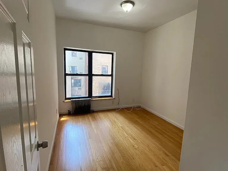 232 W 74th St #4B — Photo 8