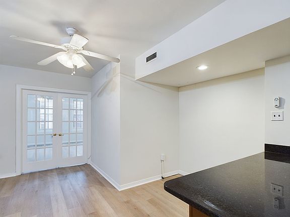 4th image of 38 S 3rd St APT 3