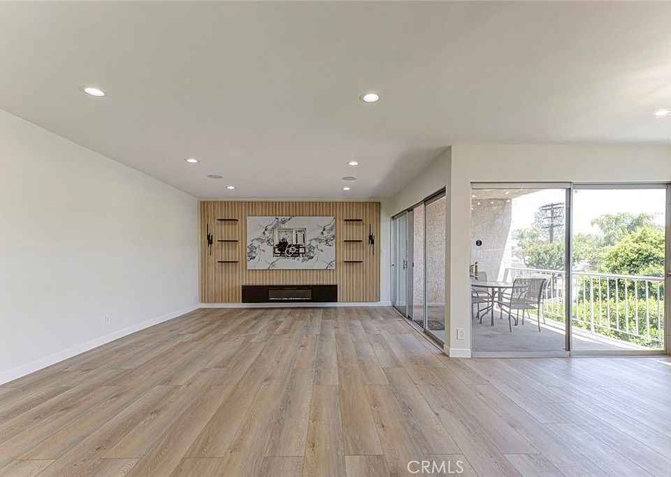 1st image of 4487 Colbath Ave APT 309