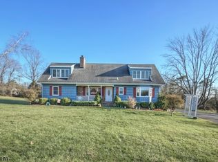 1 Hickory Cir, High Bridge, NJ 08829