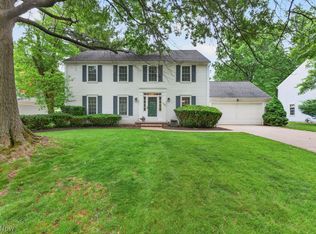 1445 Kingsway, Westlake, OH 44145