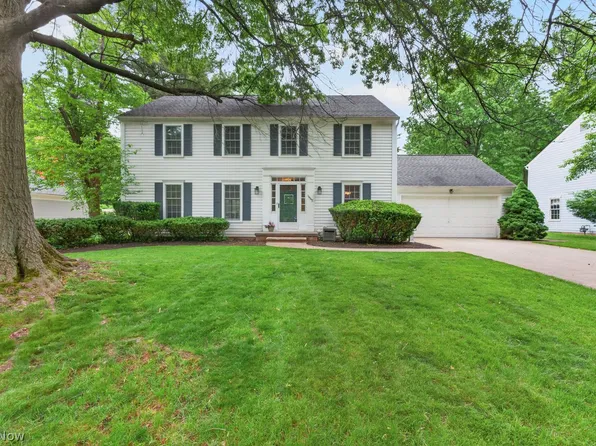 1445 Kingsway, Westlake, OH 44145