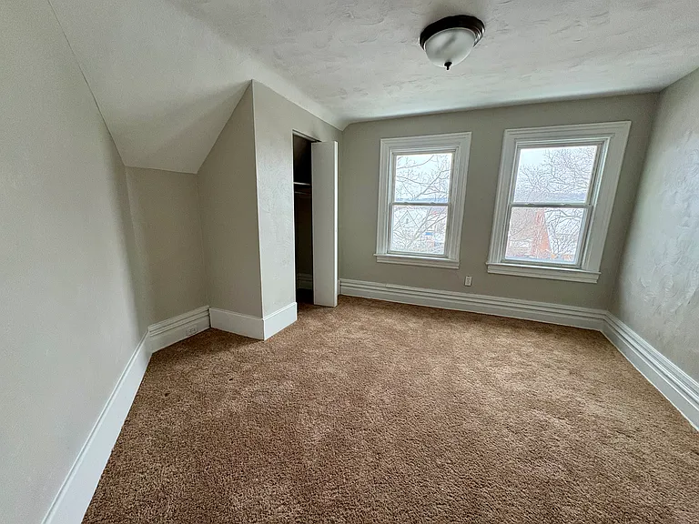 7040 Penn Ave — Photo 7