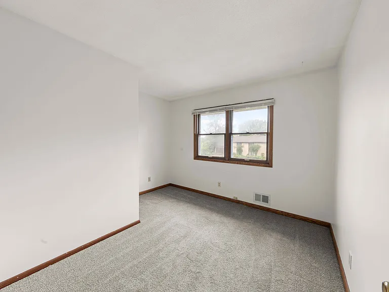 5025 W 99th St #1 — Photo 14