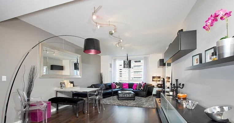 Rented by Compass | media 10