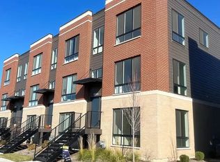 2211 Venture Dr #2211, Schaumburg, IL 60173