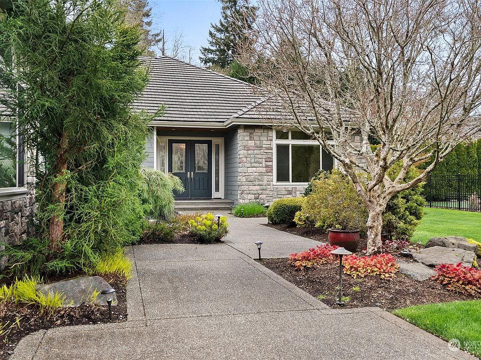 1st image of 3737 Kinsale Lane SE