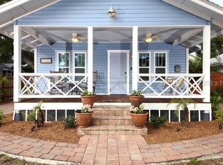 1667 6th St, Sarasota, FL 34236