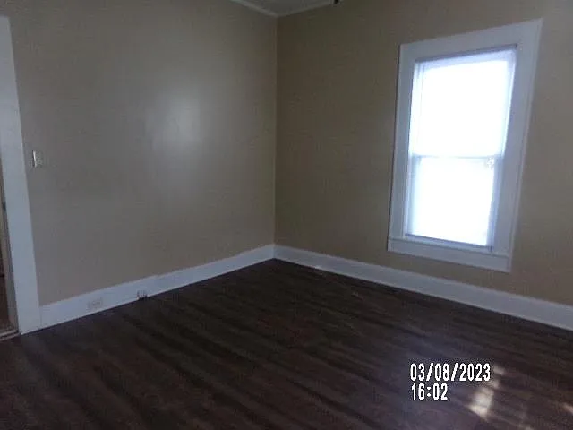 318 Hasty St — Photo 33