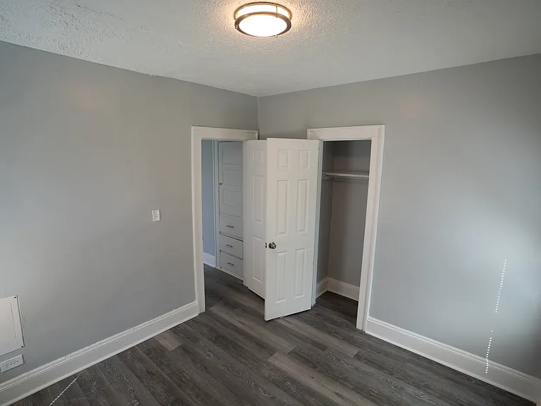 Bedroom 1 Unit B