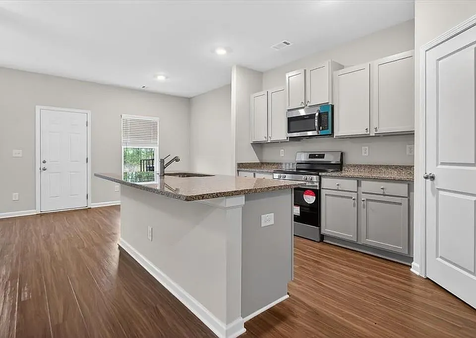 109 Brexley Dr