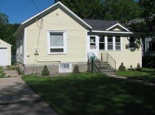 619 2nd St NW, Waseca, MN 56093