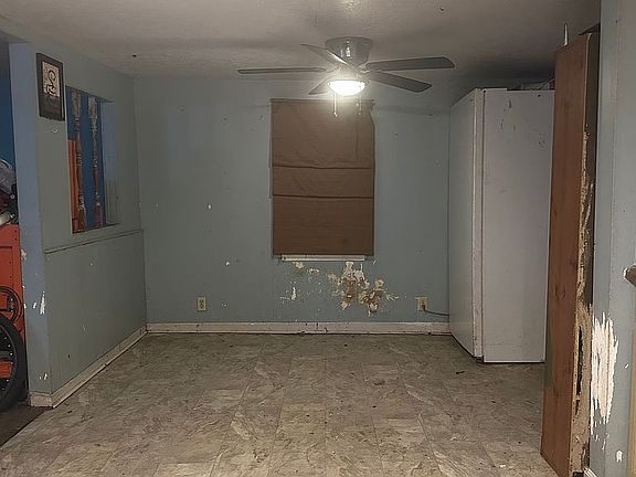 4th image of 602 Decatur St