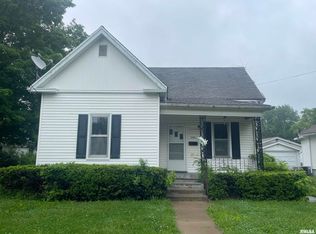 918 Beesley Ave, Jacksonville, IL 62650