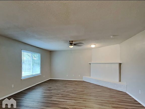 5th image of 3511 Daniel Dr #1
