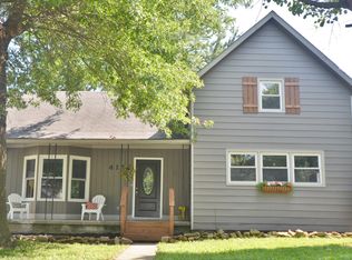 411 E Nichols St, Spring Hill, KS 66083