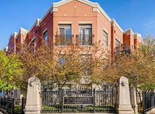 757 W 14th Pl APT 2B, Chicago, IL 60607