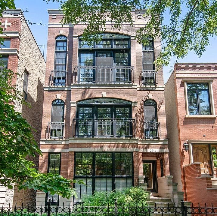 1st image of 2041 N Bissell St #1