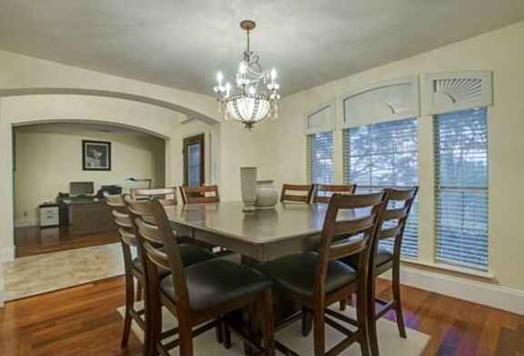 2nd image of 2805 Golden Meadow Ave