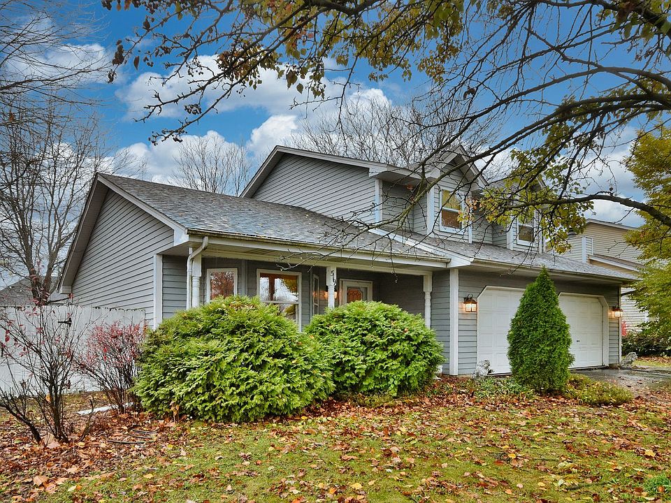 2nd image of 519 Pinewood Dr