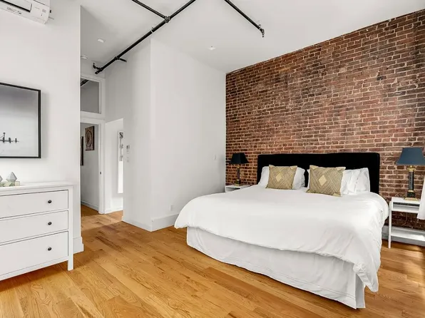 293 Church Street image 4 of 8