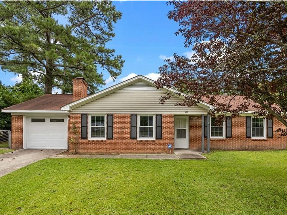 1st image of 615 Wallingford Ct