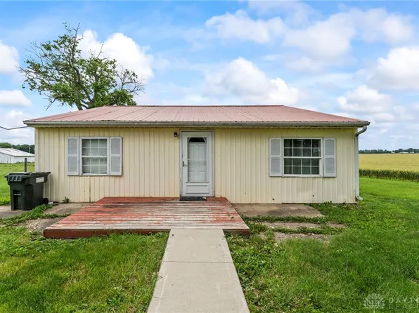 4518 Saint Paris New Carlisle Rd, Saint Paris, OH 43072