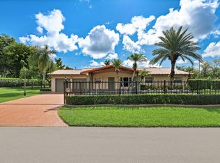 11205 SW 99th Ct, Miami, FL 33176