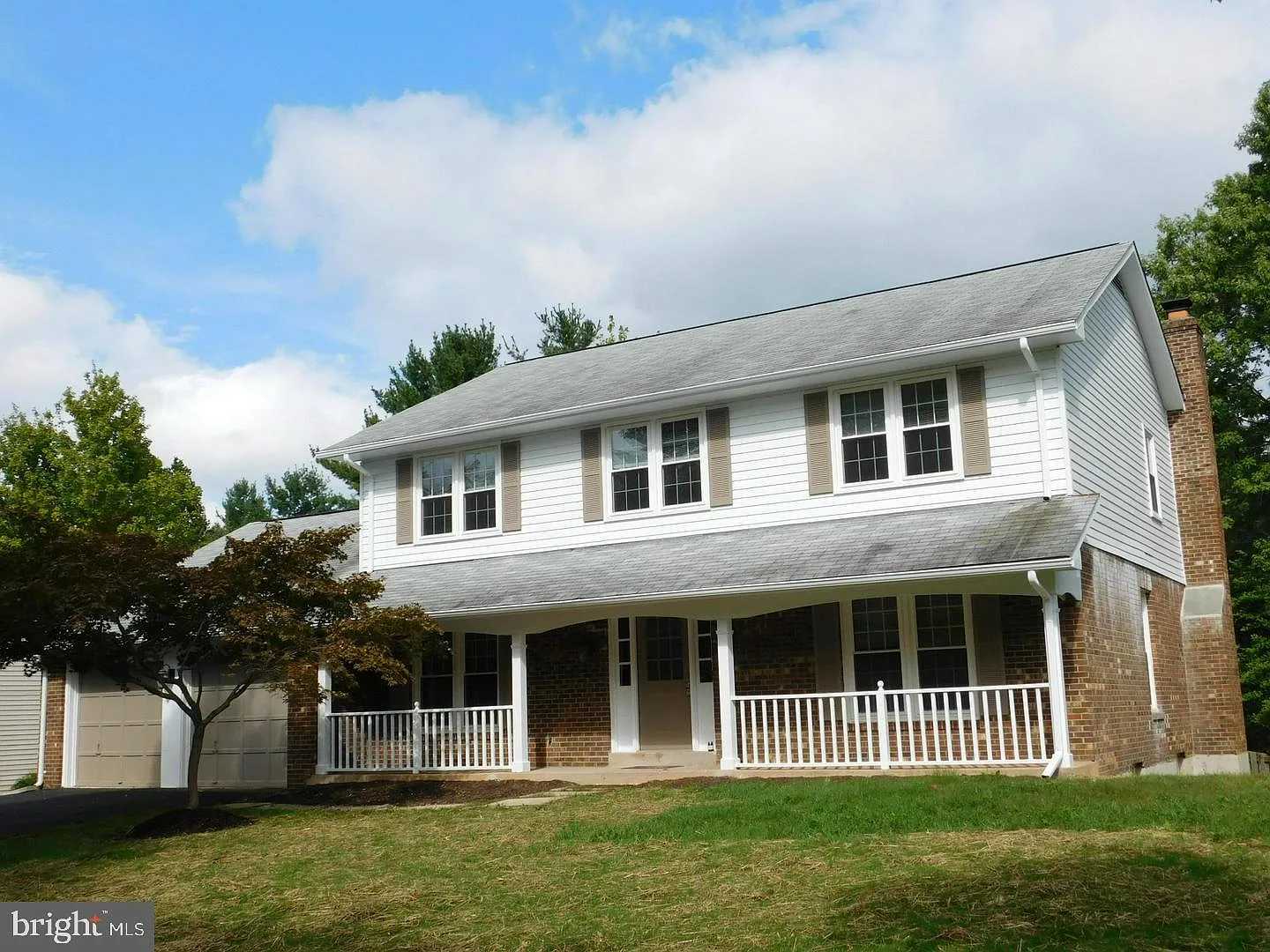 4 bed, 3.5 bath, 3190 sqft, $4,200 — Photo 1