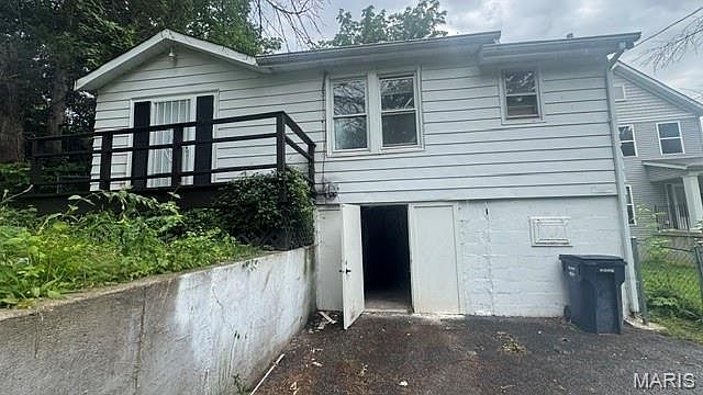 1st image of 2935 Alger Ave